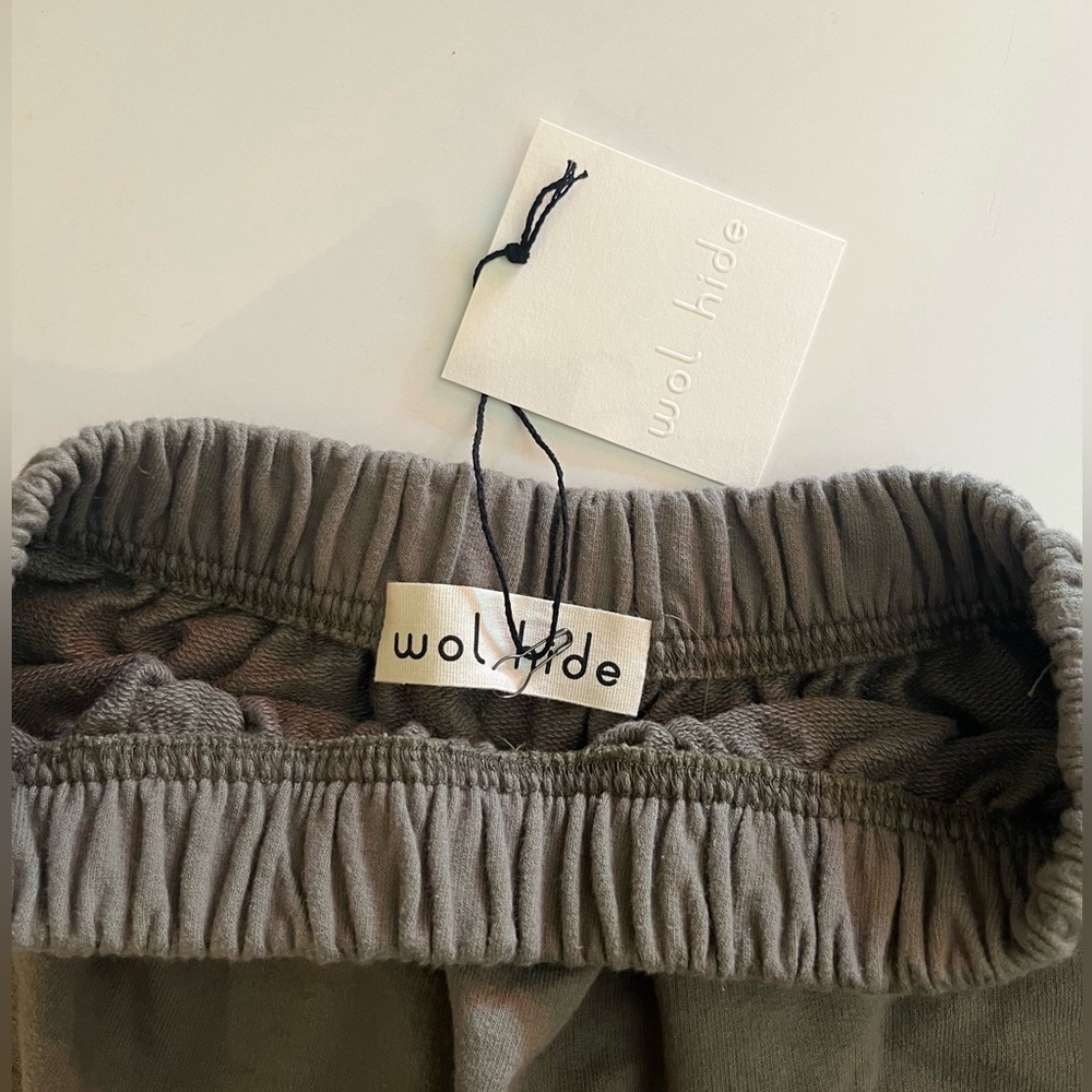 Wol Hide Easy Short in Fir women's medium NWT